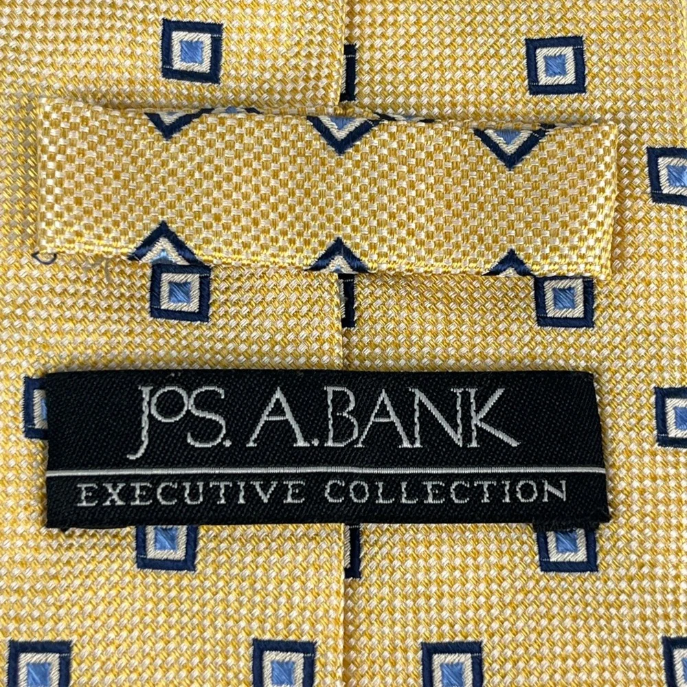 Jos. A.Bank Tie Mens Yellow Navy Blue Geometric Square Silk Executive Collection